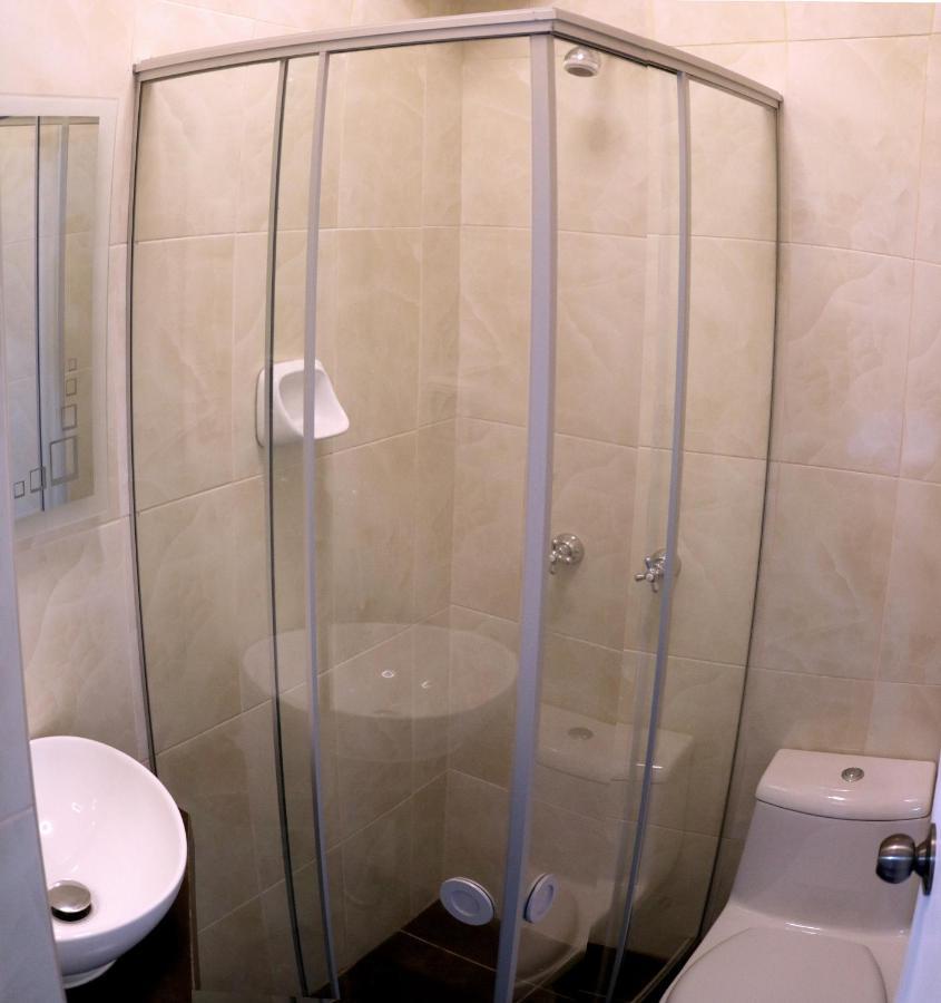 Hotel Kusnaya Piura Luaran gambar