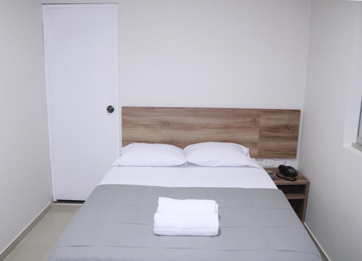 Hotel Kusnaya Piura Luaran gambar