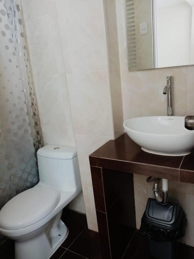 Hotel Kusnaya Piura Luaran gambar
